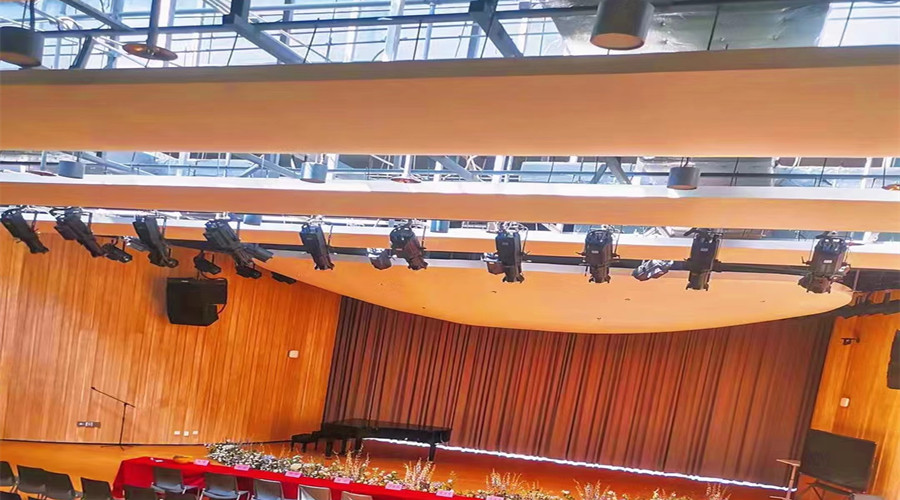 報告廳GRG吊頂聲學(xué)裝飾板