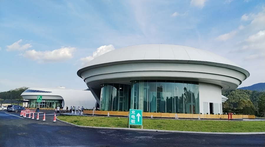 深圳沙田服務區GRC幕墻掛板項目 深圳沙田服務區GRC幕墻掛板項目