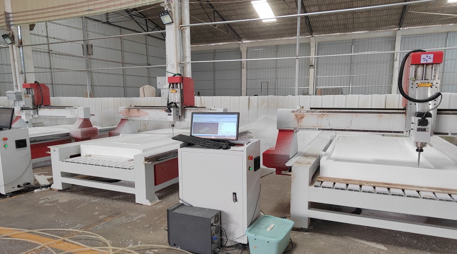 飾紀上品引進五軸雕刻機