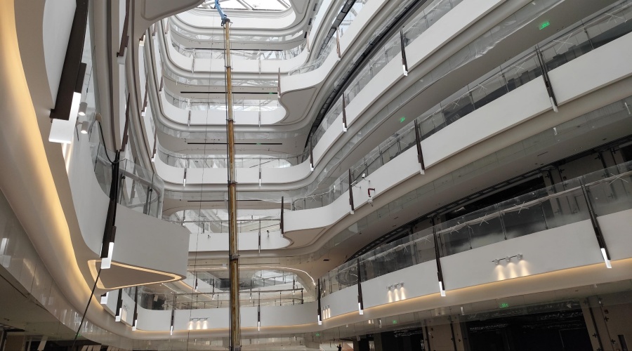 廣州國際金融城君超商場GRG吊頂攔河項(xiàng)目 廣州國際金融城君超商場GRG吊頂攔河項(xiàng)目