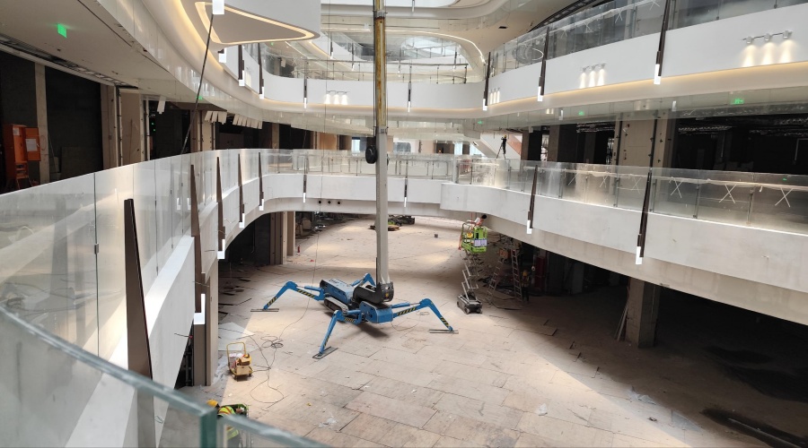 廣州國際金融城君超商場GRG吊頂攔河項(xiàng)目 廣州國際金融城君超商場GRG吊頂攔河項(xiàng)目